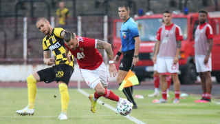 Футболистът на Ботев Пловдив Антонио Вутов е с контузия