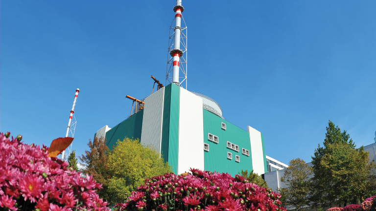 Шефът на АЕЦ "Козлодуй" с офшорка, пази ли го политически чадър, пита Кадиев