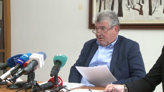 НЕК спазвала закона, обвиненията са неприятни за Петър Илиев