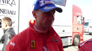 Удар изхвърли Кралев във второто състезание на "Брандс Хеч"