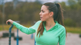 Всеки който следи Теа Минкова в Instagram знае че тя се