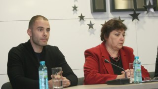 Столичната организация на ГЕРБ категорично застава зад кмета Йорданка Фандъкова Това