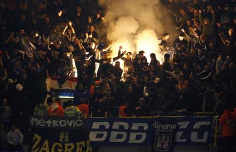 В Загреб подпукаха и треньора си