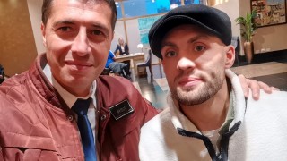 Футболният общественик Кирил Евтимов се срещна със звезда на Челси