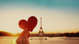 Историята разказва че името на празника идва от християнски мъченици