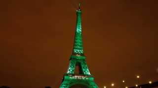 САЩ официално излязоха от Парижкото споразумение за климата в сряда изпълнявайки