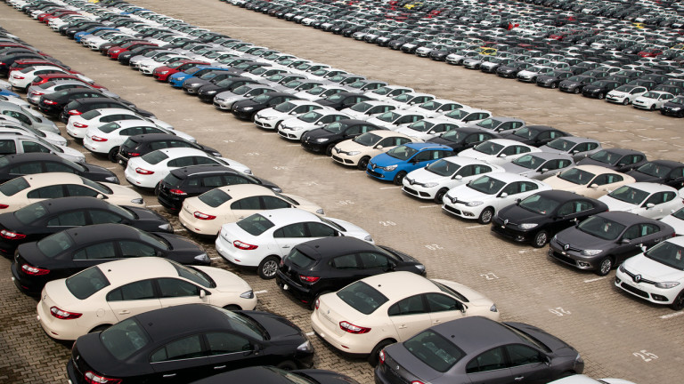 Продажбите на автомобили в Европа достигнаха рекордно ниски нива през