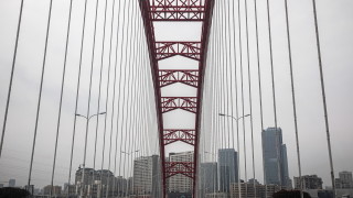 Жителите на Ухан са призовани да останат по домовете си