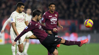 Последният в класирането в италианската Серия А Салернитана изненадващо се