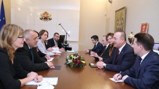 Стабилното и устойчиво развитие на двустранните отношения с Турция е