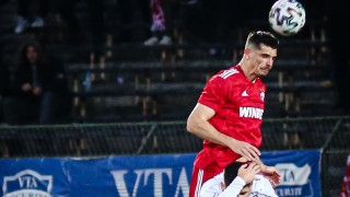 Защитникът на ЦСКА Мено Кох говори за живота в