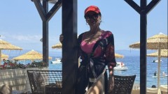 Илиана Раева сподели магията на лятото край морето
