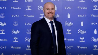 Мениджърът на Евертън Шон Дайш смята че нападателят на тима