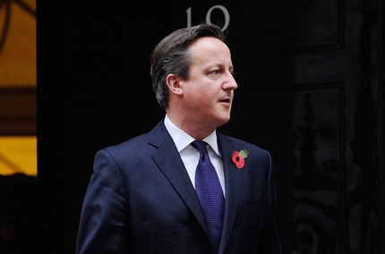 "Ислямска държава" готви атентати във Великобритания, предупреди Камерън