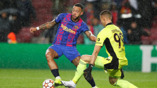 Мемфис Депай може да напусне Барселона след само един сезон