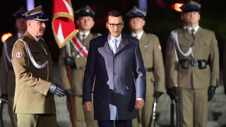 Моравецки: ЕС да не учи Полша на демокрация