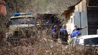 Трима пострадали при пожар във фабрика в Старозагорско