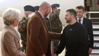 Украинският президент Володимир Зеленски пристигна в Брюксел за да призове