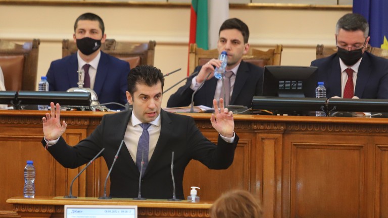 Кирил Петков под кръстосан обстрел след реплика за „Руски поток“