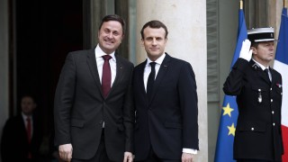 Френският президент Еманюел Макрон предприема международна кампания за популяризиране на