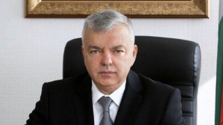 След кратко боледуване на 29 юли 2025 г почина бившият