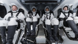 SpaceX изстреля четирима туристи в Космоса в първата по рода си тридневна мисия