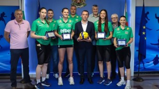 Министърът на младежта и спорта Иван Пешев отличи най ярките млади