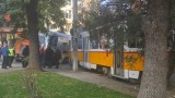 Четирима пострадали при челен сблъсък на два трамвая в София