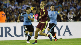 С два гола на Кавани Уругвай запази лидерската си позиция (ВИДЕО)