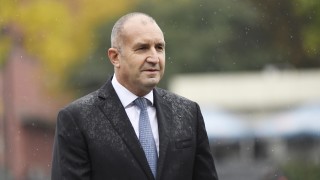 Бившият президент Румен Радев е притеснен от пасивното поведение на