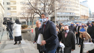 "Демократична България" влиза в изборите с желание да обърне посоката на управление