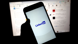Социалната мрежа за бизнес контакти LinkedIn навлиза в сектора на