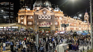 Сидни и Окланд станаха първите големи градове в света които