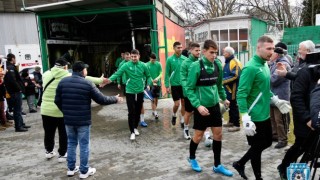 Лявото крило което чакаха от Черно море пристигна Най вероятно става