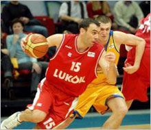 Баскетболстите на Лукойл Академик ще гледат мач от Балтийската лига