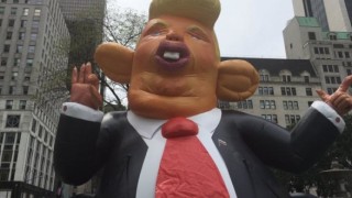 Гигантски плъх посреща Тръмп в Ню Йорк