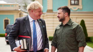 В столиците в цяла Европа политиците до голяма степен празнуват