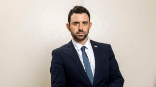 Говорителят на израелското правителство е помолен да излезе в отпуск