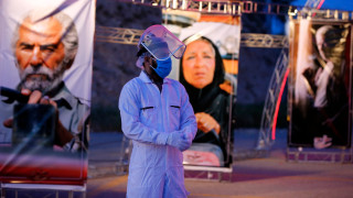 Лекар невролог в Иран предупреди че 25 пациенти с COVID 19