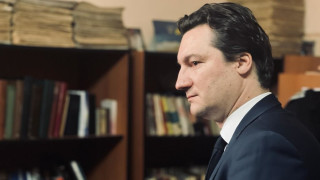 Служебният правосъден министър Крум Зарков призова прокуратурата и следствието много