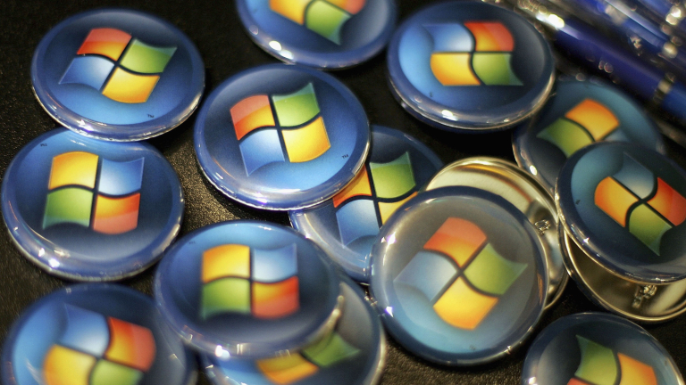 Microsoft се смили - ще поддържа Windows 7 до 2020-а