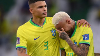 Бразилският защитник Дани Алвеш се надява голямата звезда на Селесао