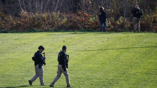 Мъжът заподозрян за убийството Люистън американския щат Мейн беше открит