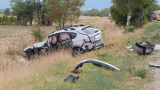 Петима души загинаха при 2 кататрофи в страната за по-малко от два часа