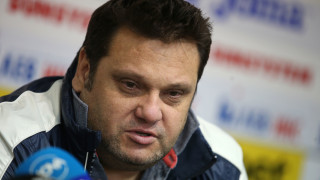 Наставникът на националния отбор по волейбол за младежи до 19