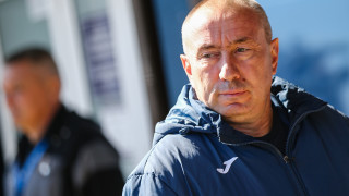 Треньорът на Левски Станимир Стоилов е отказал възможността клубът