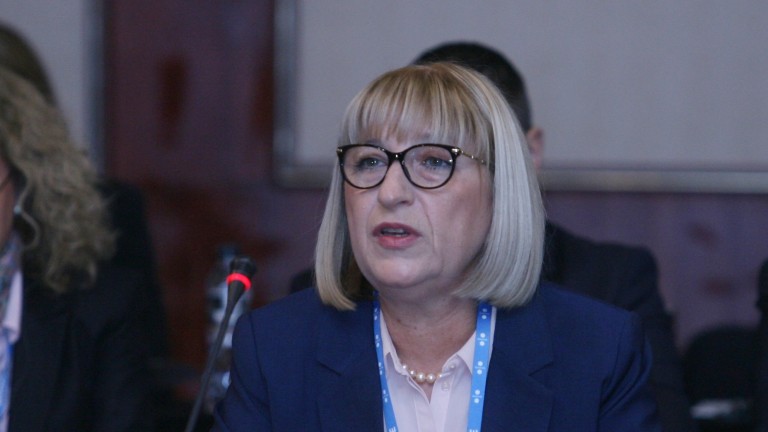 Няма резултат от втората среща между Цачева и Синдиката на служителите в затворите 