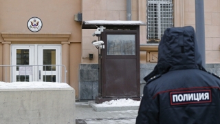 Русия няма да гони американски дипломати 