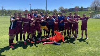 Юношите старша възраст на Септември София се класираха на финала