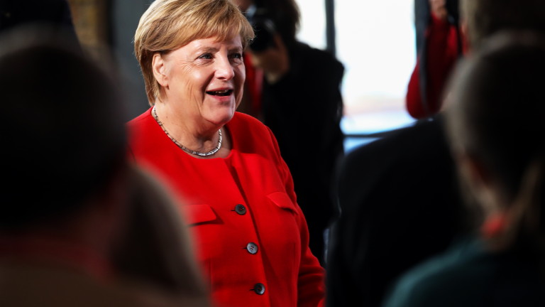 Меркел категорично изключи коалиция с „Алтернатива за Германия”